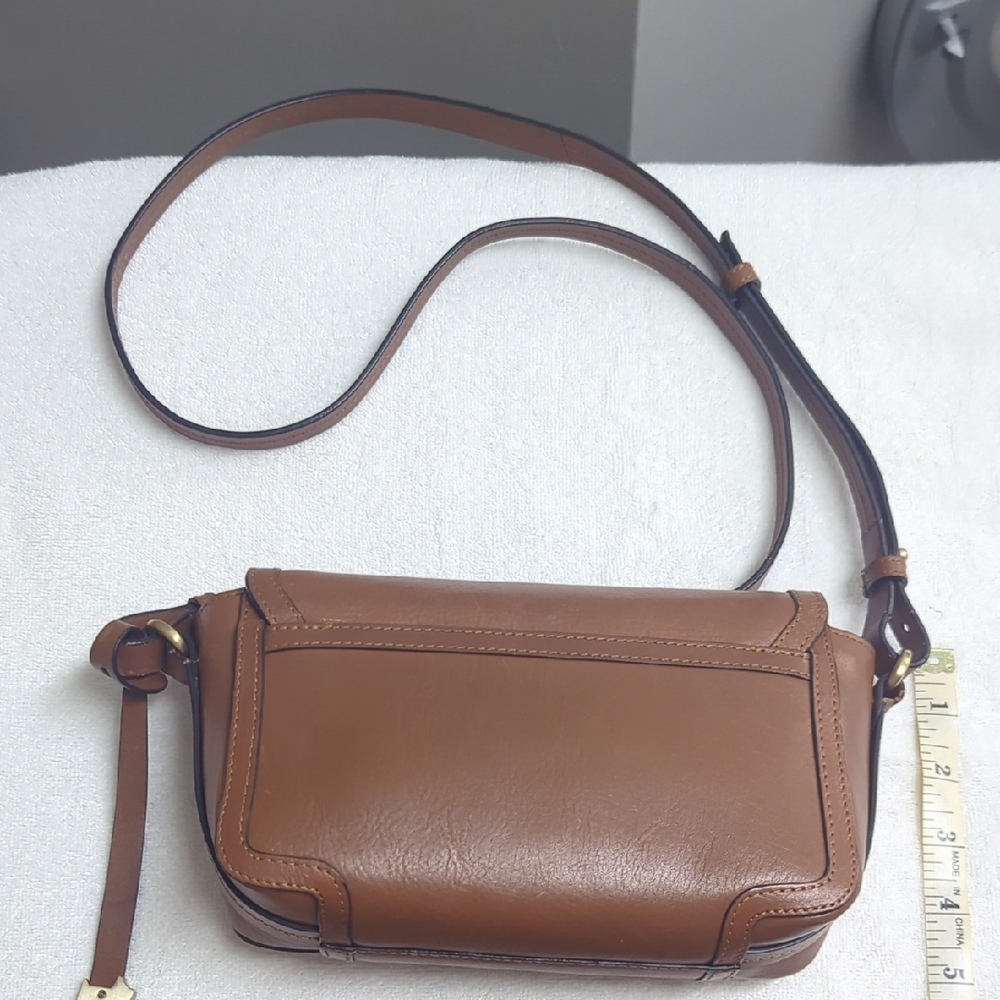 RADLEY LONDON Sandler Street Flapover Crossbody Bag - Picture 2 of 4